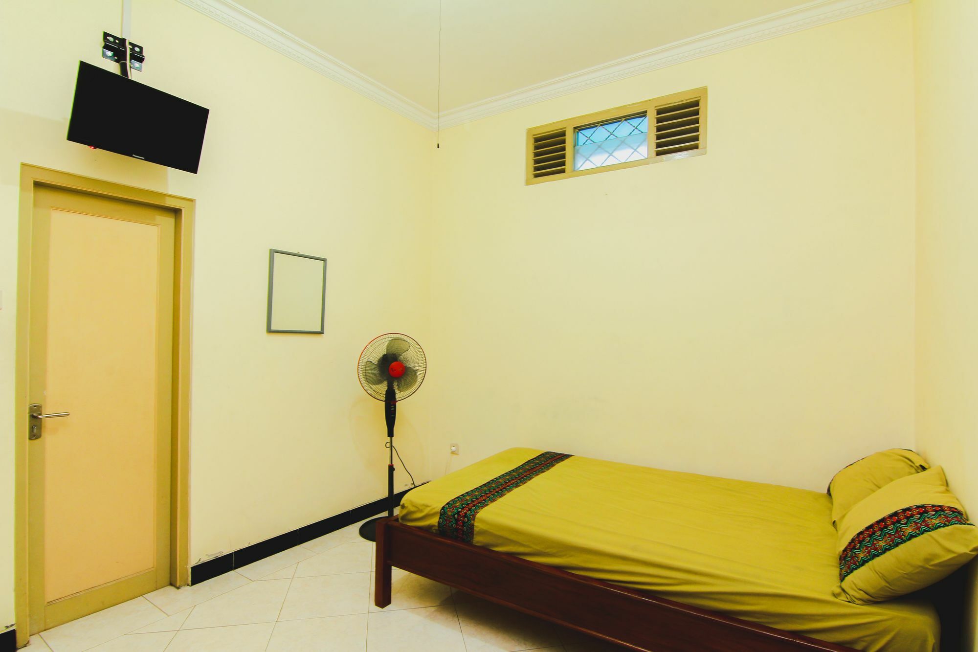 Griya Batik Giri Sekar Homestay Yogyakarta Dış mekan fotoğraf