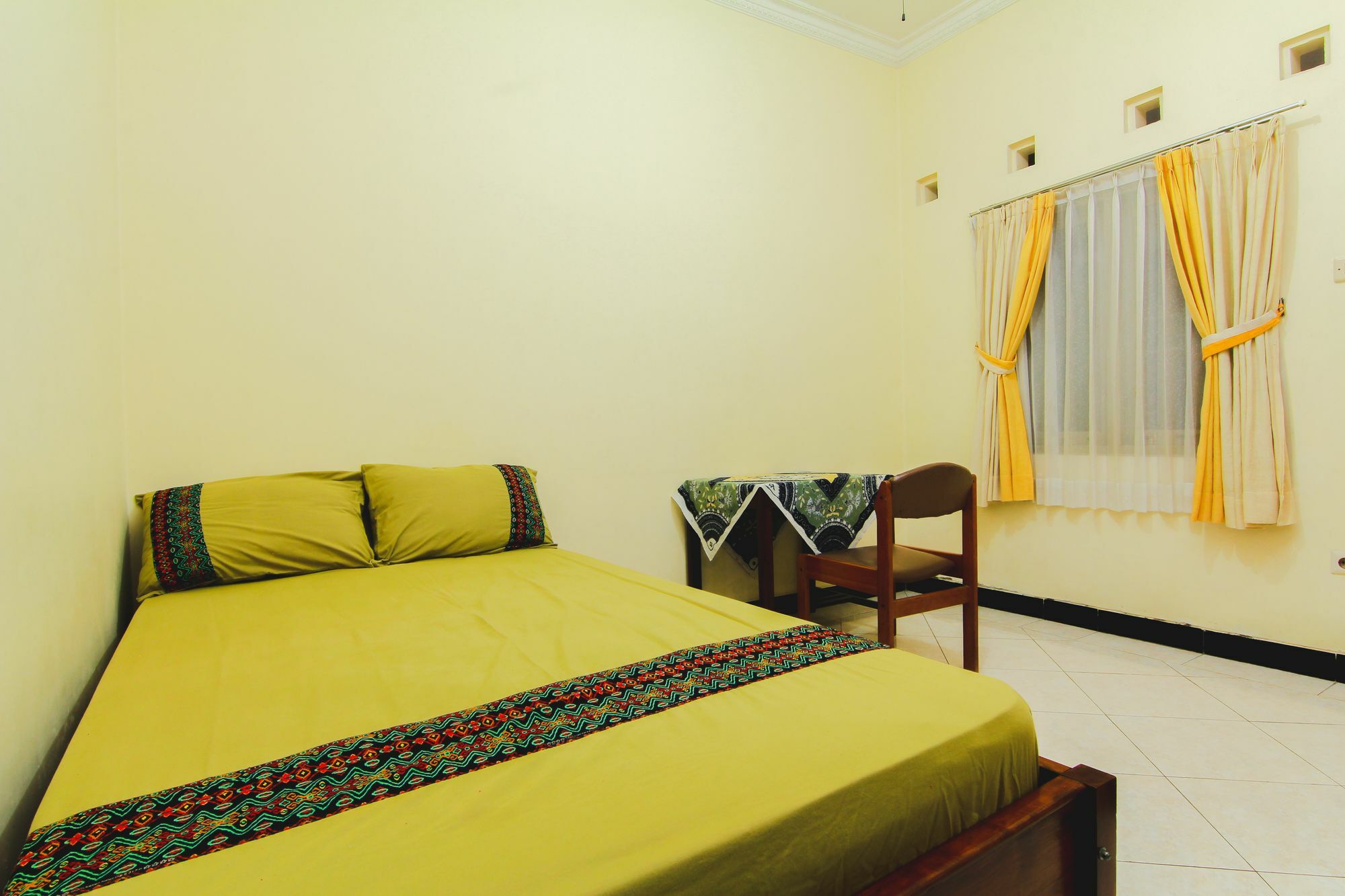 Griya Batik Giri Sekar Homestay Yogyakarta Dış mekan fotoğraf